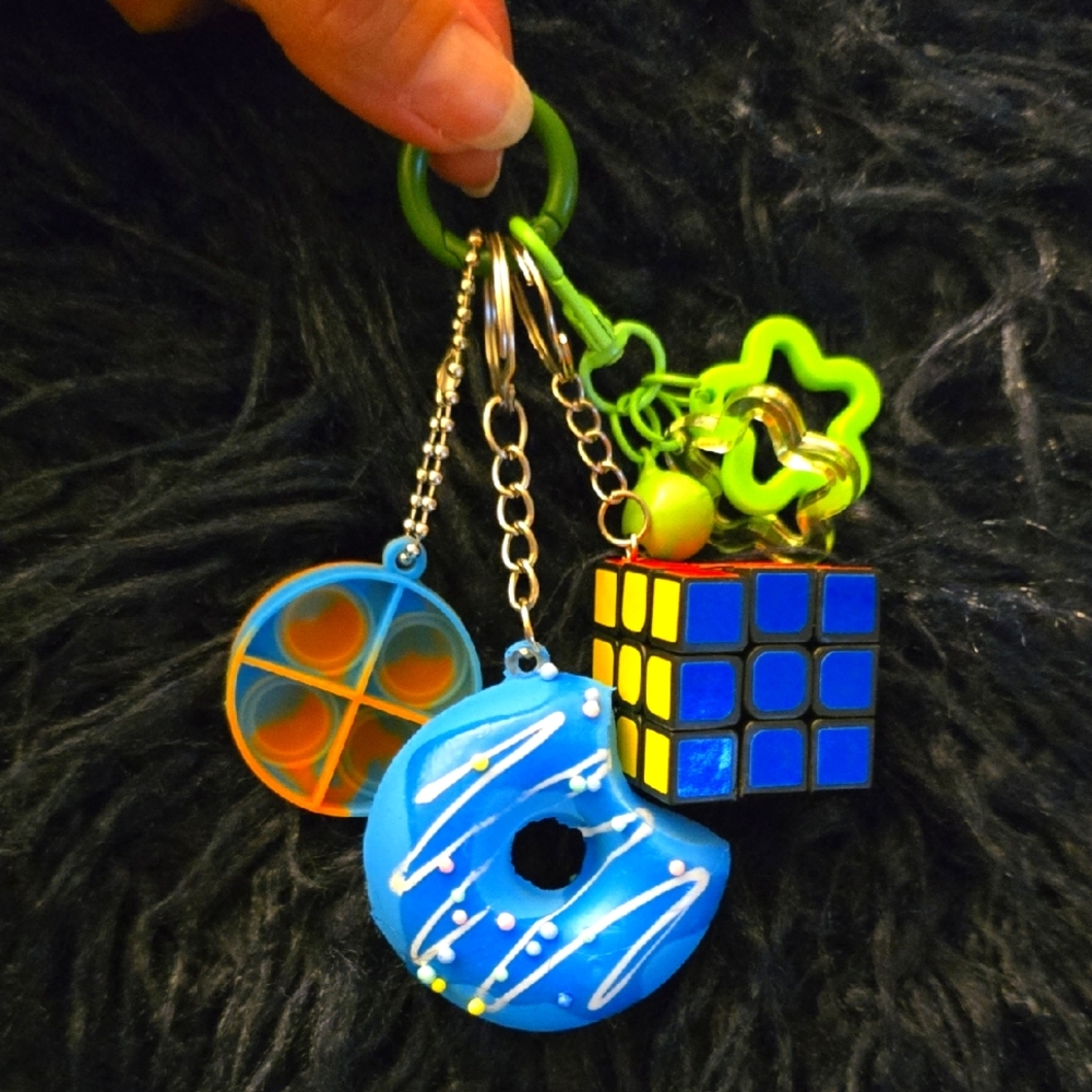 Kids Sensory Keychain ~ Backpack Zipper-pull